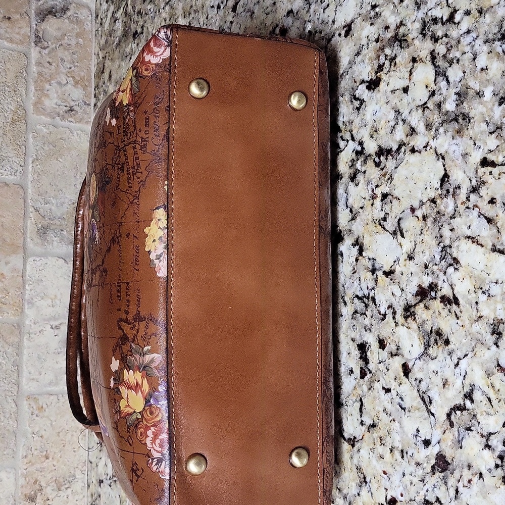 Patricia Nash Eastleigh Tote - Picture 6 of 10
